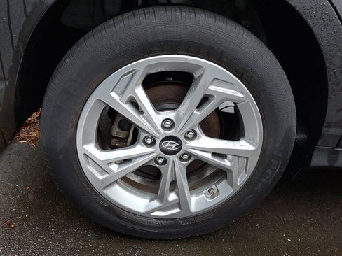 Used 2023 Hyundai Kona SEL image 10