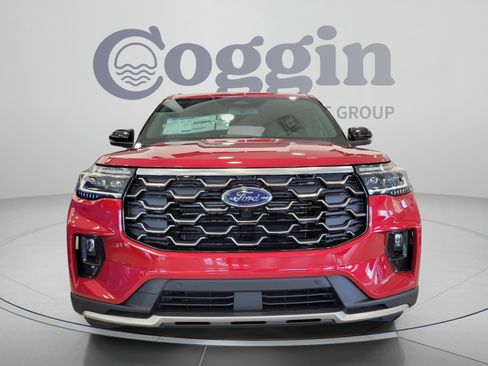 New 2026 Ford Explorer Platinum RWD image 8