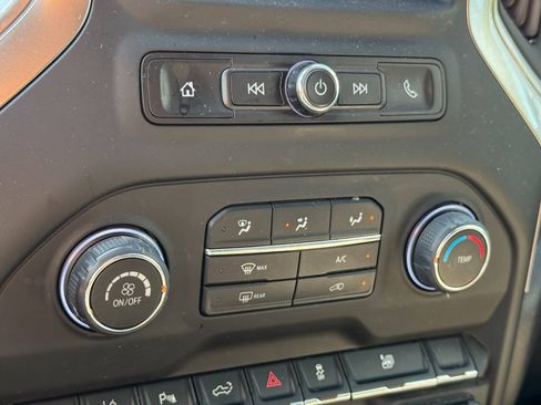Used 2024 Chevrolet Silverado 2500 Custom w/ Custom Value Package AWD/4WD image 37
