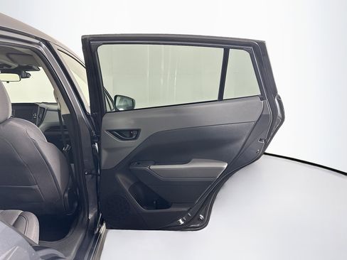 Used 2024 Subaru Crosstrek 2.0i image 27