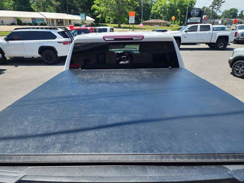 Used 2024 GMC Sierra 1500 Pro w/ Pro Value Package AWD/4WD image 5