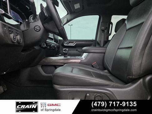 Used 2025 Chevrolet Silverado 1500 LTZ AWD/4WD image 10