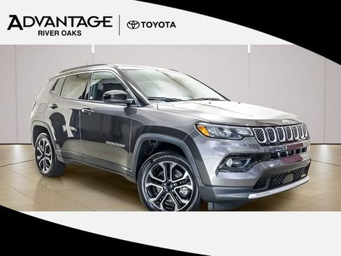 Used 2023 Jeep Compass Limited AWD/4WD image 1