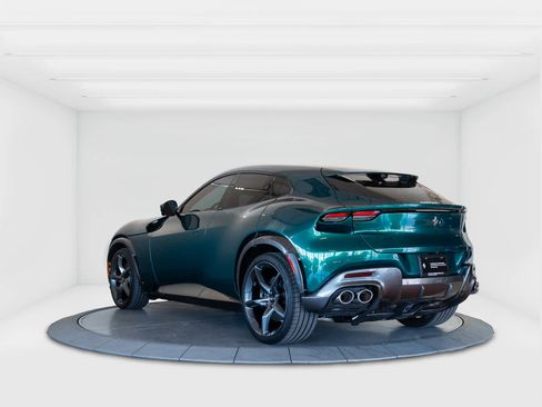 Used 2025 Ferrari Purosangue image 3