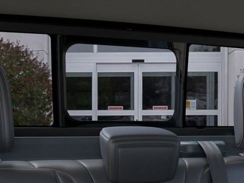 New 2026 Ford Maverick Tremor image 24