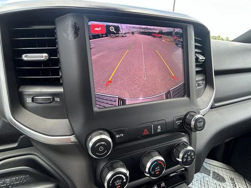 Used 2024 RAM 2500 Big Horn image 17