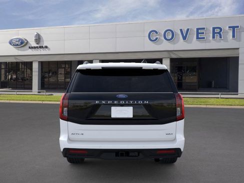 New 2025 Ford Expedition Max Active image 5