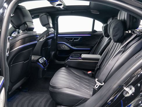 Used 2024 Mercedes-Benz S 63 AMG S image 28