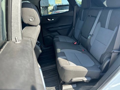Used 2023 Chevrolet Blazer LT w/ Convenience Package image 18