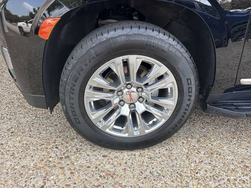 Certified 2024 GMC Yukon Denali AWD/4WD image 34