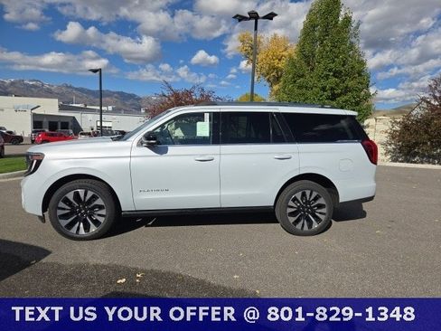 New 2025 Ford Expedition Platinum w/ Platinum Ultimate Package AWD/4WD image 11