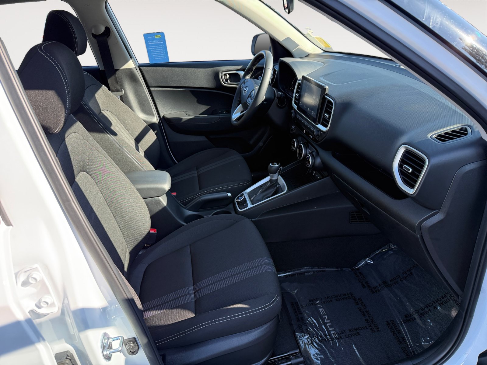 Certified 2026 Hyundai Venue SEL FWD image 19