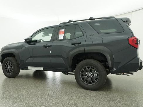 New 2026 Toyota 4Runner SR5 image 12