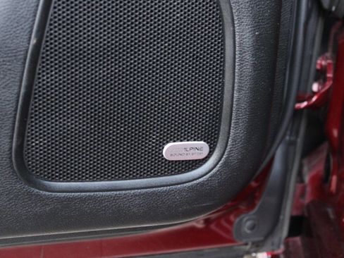 Used 2015 Chrysler 200 C w/ Navigation & Sound Group I image 19