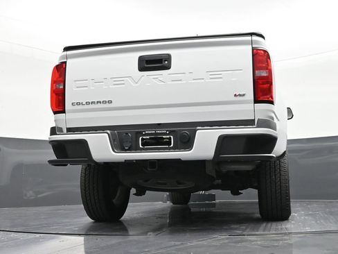 Used 2021 Chevrolet Colorado LT RWD image 23