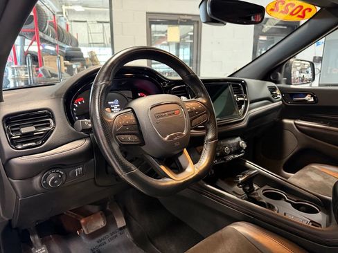 Used 2022 Dodge Durango R/T w/ Blacktop Package AWD/4WD image 11