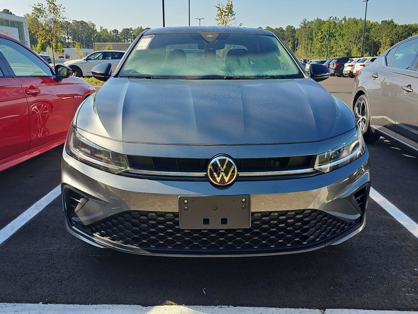 Used 2025 Volkswagen Jetta Sport FWD image 1