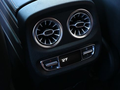 Used 2024 Mercedes-Benz G 550 image 27