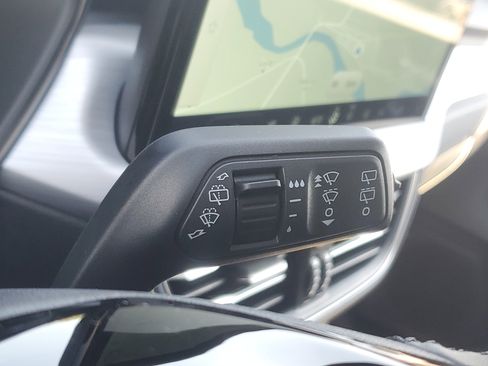 New 2025 Ford Escape PHEV w/ PHEV Premium Package image 20