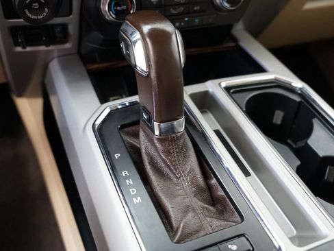 Used 2019 Ford F150 Lariat w/ Equipment Group 502A Luxury RWD image 35
