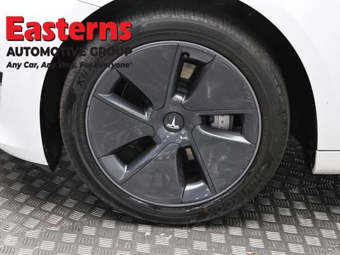Used 2023 Tesla Model 3 Standard Range RWD image 26