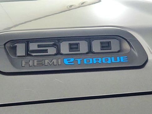 Used 2021 RAM 1500 Big Horn image 16