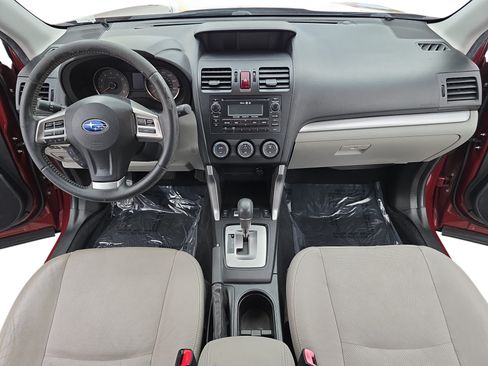 Used 2014 Subaru Forester 2.5i Limited AWD/4WD image 9