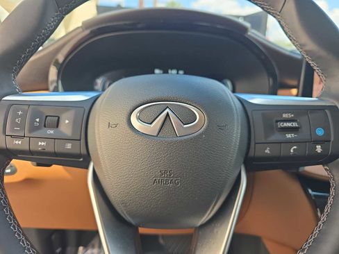 Certified 2025 INFINITI QX60 Sensory image 24