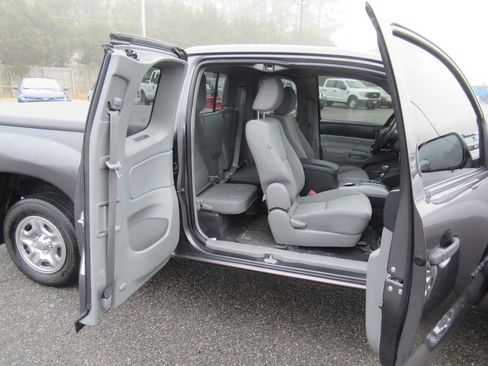 Used 2012 Toyota Tacoma 2WD Access Cab w/ SR5 Pkg image 20