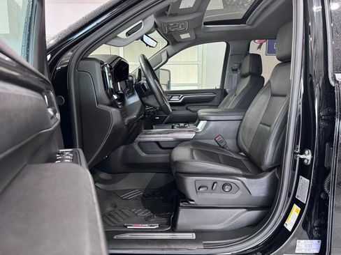 Certified 2025 Chevrolet Silverado 2500 LTZ w/ LTZ Premium Package AWD/4WD image 11