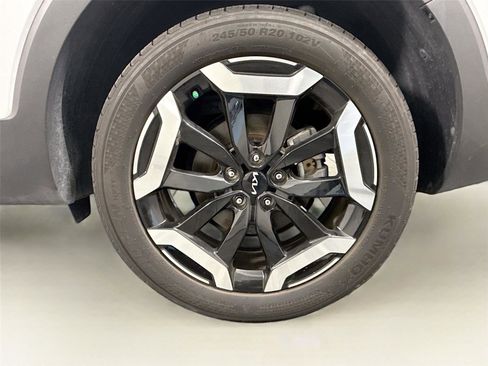 Used 2025 Kia Telluride S image 34