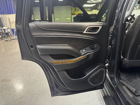 Used 2020 GMC Yukon Denali image 12