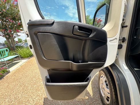 Used 2017 RAM ProMaster 2500 w/ Interior Convenience Group FWD image 26