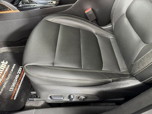 Used 2023 Chevrolet TrailBlazer ACTIV w/ Convenience Package FWD image 12