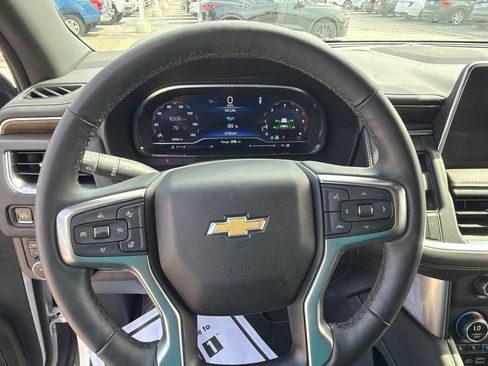 Used 2024 Chevrolet Tahoe Premier AWD/4WD image 28
