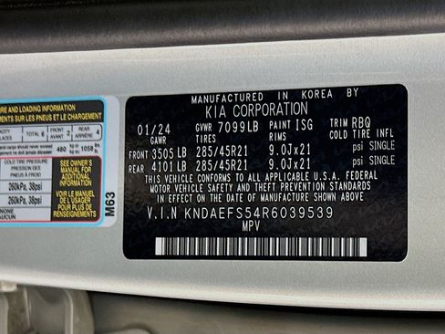 Used 2024 Kia EV9 GT-Line AWD/4WD image 12