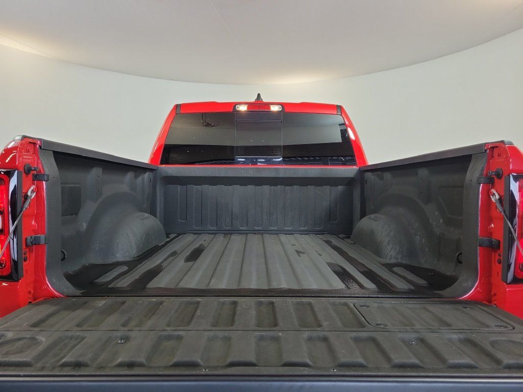 Used 2025 RAM 1500 Laramie w/ Night Edition AWD/4WD image 25