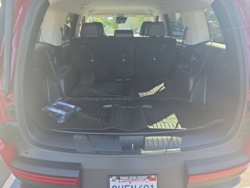 Used 2025 Hyundai Santa Fe SEL FWD image 20