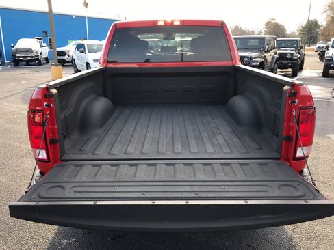 Used 2021 RAM 1500 Tradesman w/ Chrome Appearance Group image 27