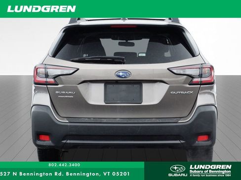 Used 2024 Subaru Outback Premium image 26