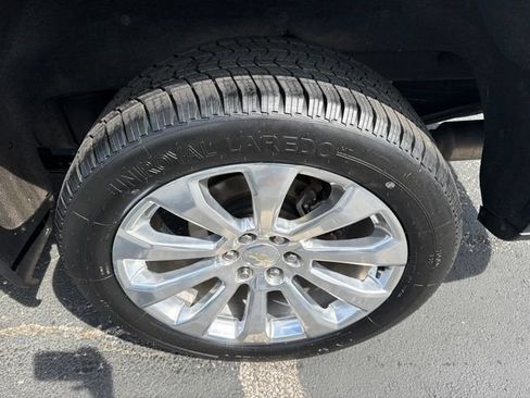 Certified 2020 Chevrolet Silverado 1500 LTZ w/ LTZ Plus Package AWD/4WD image 9