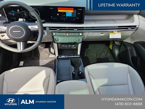 New 2025 Hyundai Tucson Limited AWD/4WD image 12