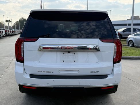 Used 2024 GMC Yukon SLT image 6
