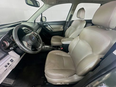 Used 2015 Subaru Forester 2.5i Limited AWD/4WD image 13