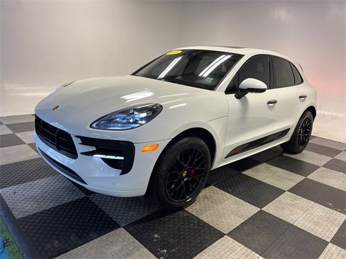 Used 2021 Porsche Macan GTS image 3