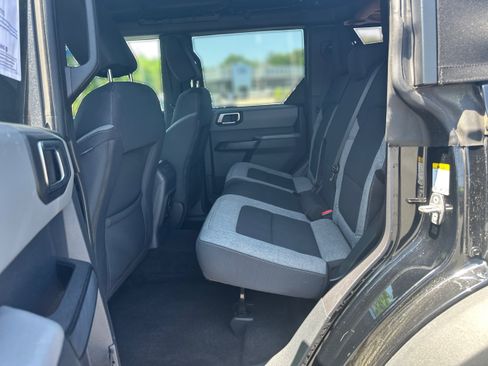 Used 2023 Ford Bronco Big Bend AWD/4WD image 12