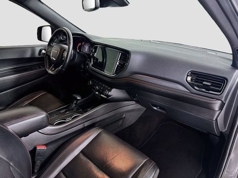 Used 2021 Dodge Durango R/T w/ Technology Group AWD/4WD image 30