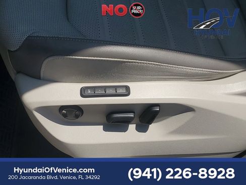 Used 2023 Volkswagen Atlas SEL Premium AWD/4WD image 23