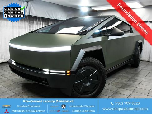 Used 2024 Tesla Cybertruck Cyberbeast AWD/4WD image 1