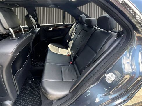 Used 2014 Mercedes-Benz C 300 4MATIC Sedan image 25
